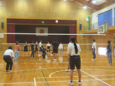 3年