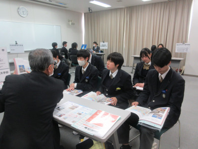 ②
